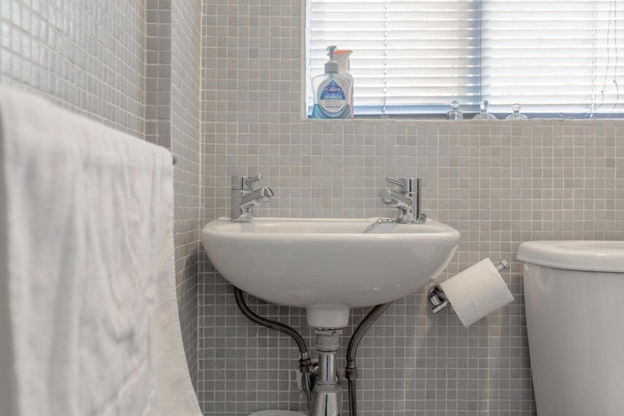 Stylish 1 Bed Apartment Near Battersea Park London Exterior foto